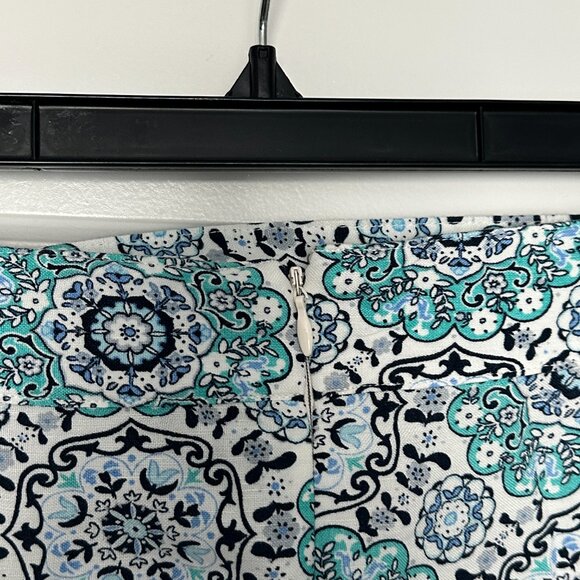 LOFT| Paisley Ruffle Wrap Skirt | Blue | Size: 6 - Picture 8 of 10